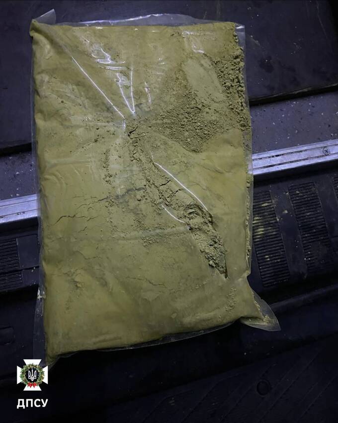 На Львівщині викрили канал контрабанди психотропних речовин: понад 600 кг вилучено